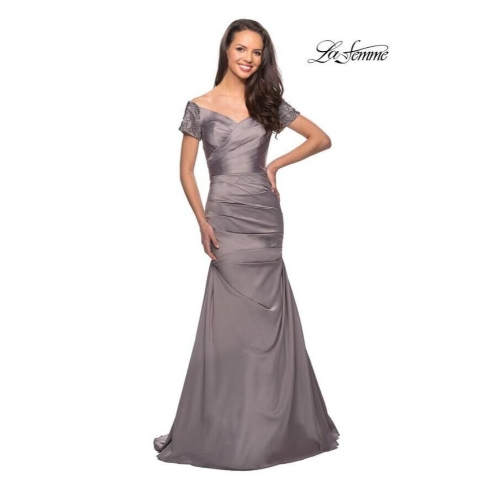 La Femme Womens 10 Beaded Off Shoulder Satin Gown Formal Dress 25996 Silver New